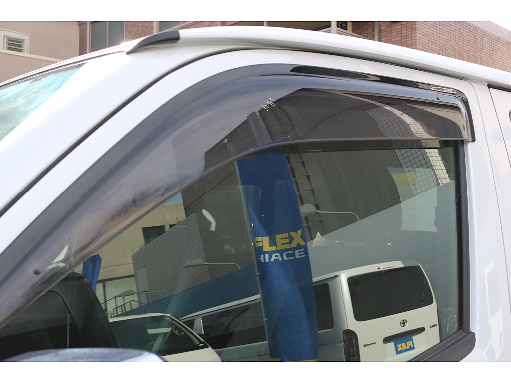 ドアバイザー！