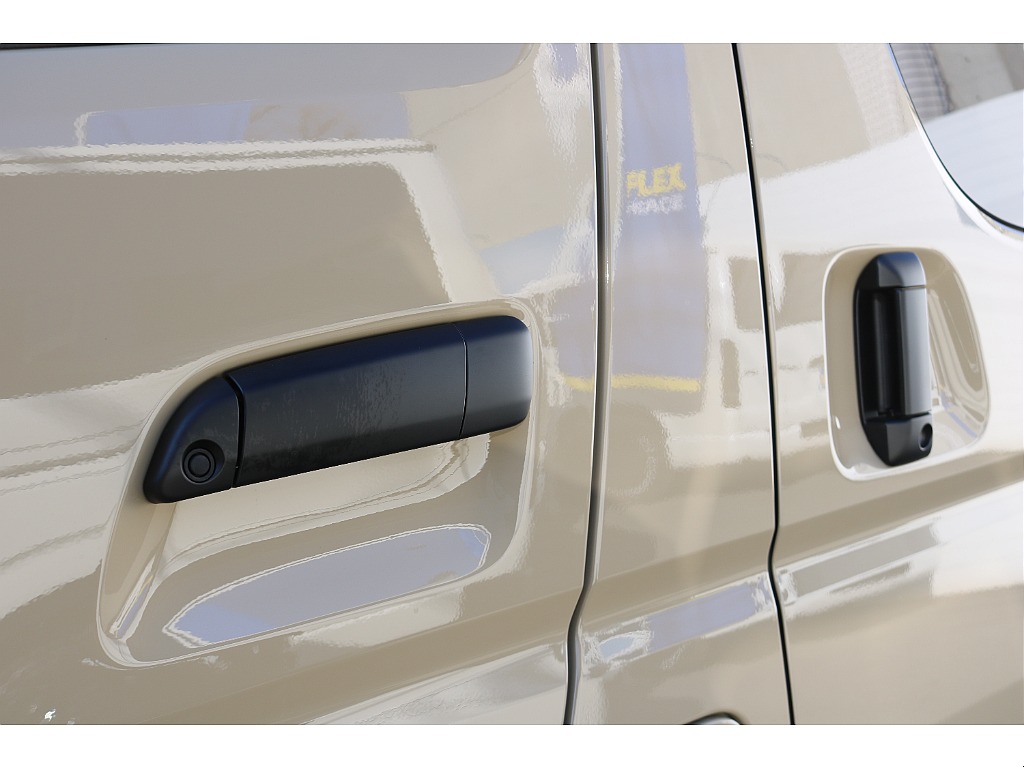 ドアノブマッドブラック塗装！