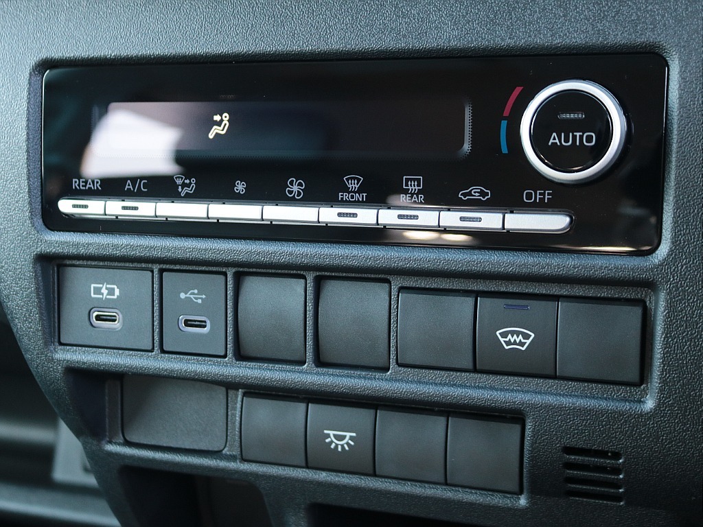 ハイエース調布店までお問い合わせお待ちしております！