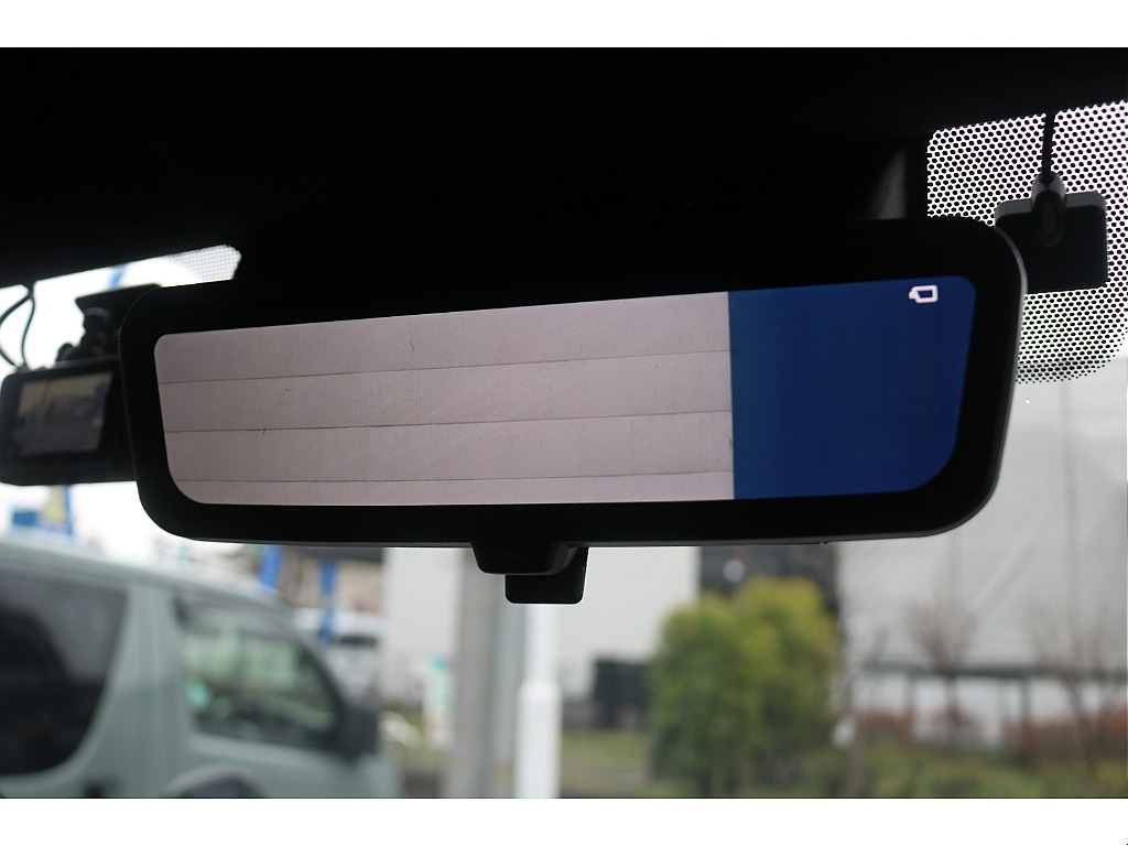 デジタルインナーミラー！