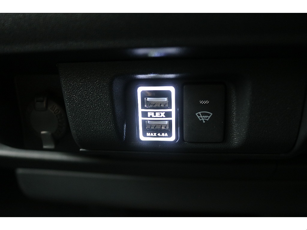 急速充電USBポート！