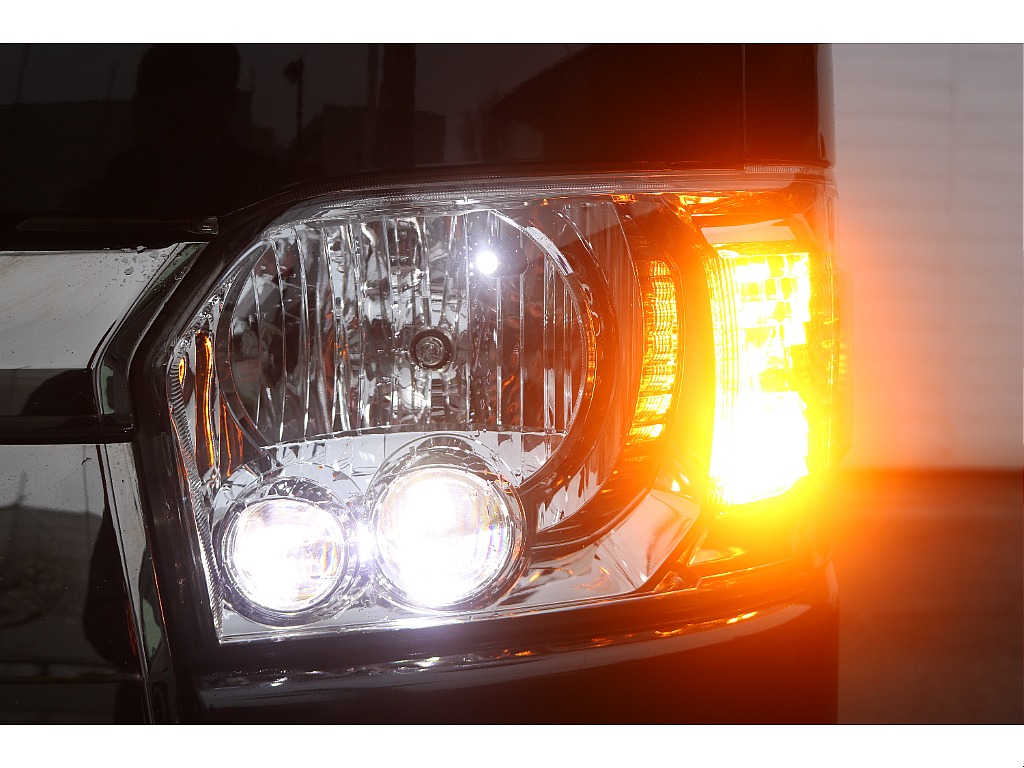 LEDヘッドライト！LEDポジション、ウィンカー！