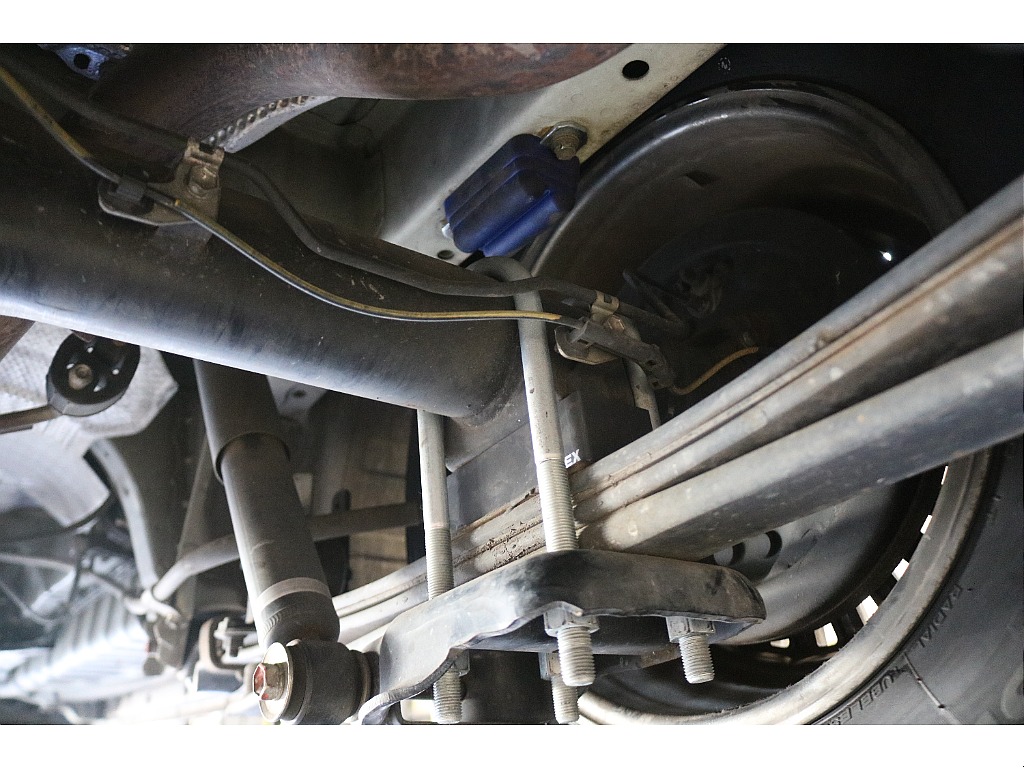 新品1.5インチローンダウン！新品リアバンプストッパー！