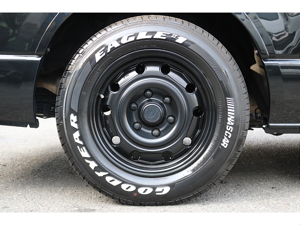 Paw 16インチアルミ×ナスカータイヤ！