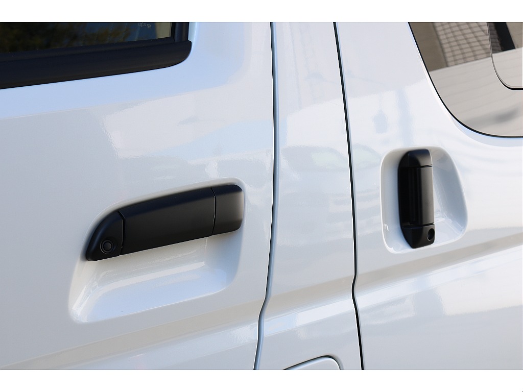 ドアノブマッドブラック塗装！