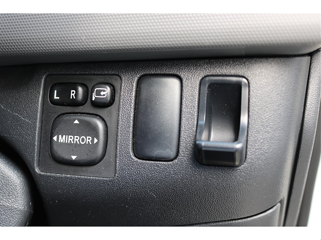 電動格納ミラー！