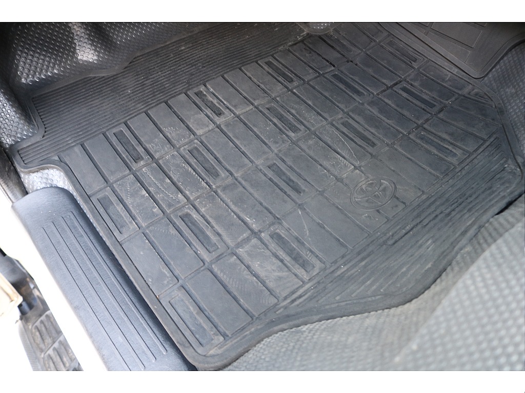 トヨタ純正フロアマット！