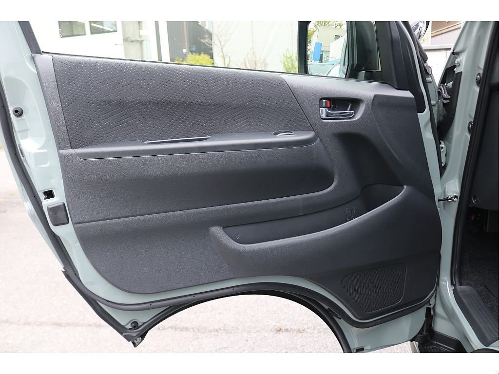 ドア内張りも綺麗です！