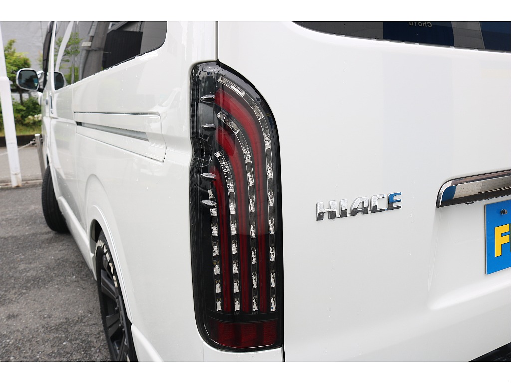 煌めきLEDテール！