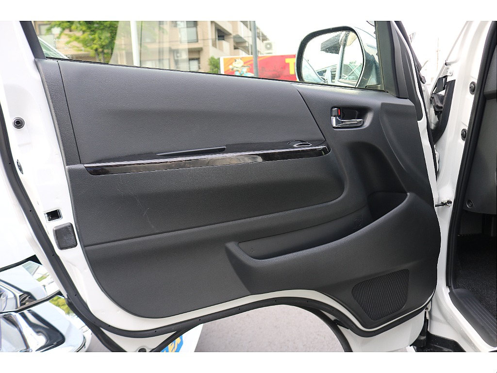 ハイエース調布店までお問い合わせお待ちしております！