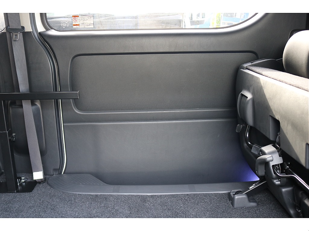 ハイエース調布店までお問い合わせお待ちしております！