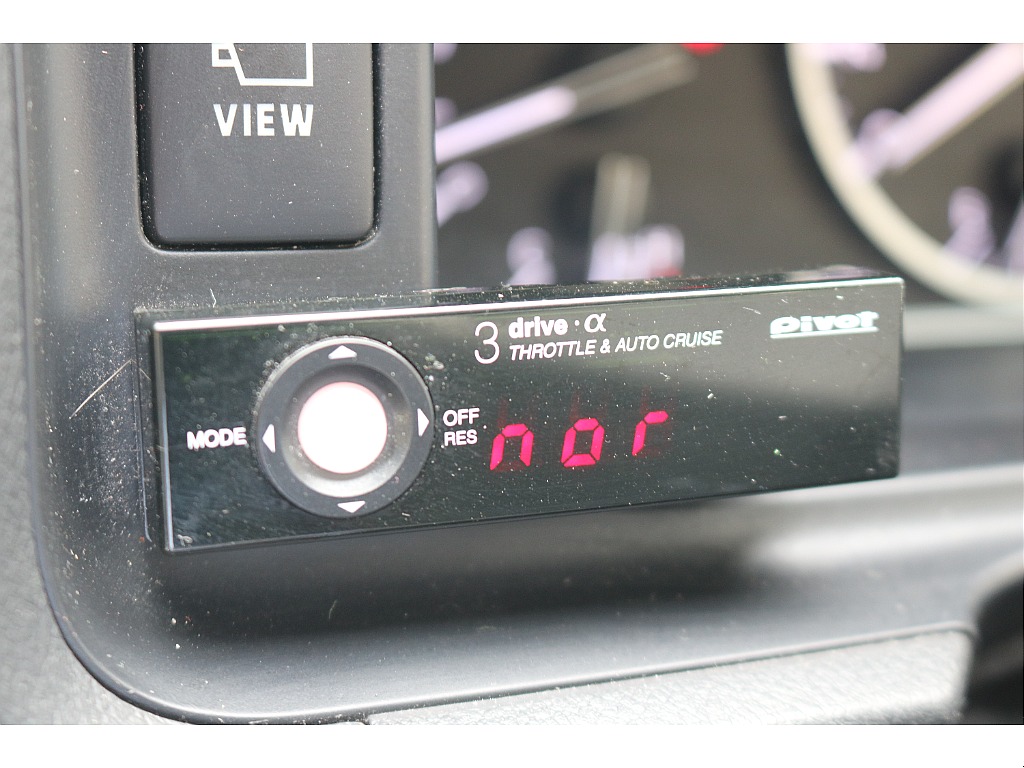 PIVOT スロットルコントロール！