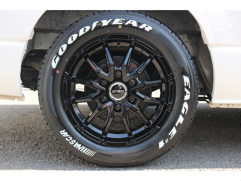 ナスカータイヤ×DELF06 17インチアルミ！