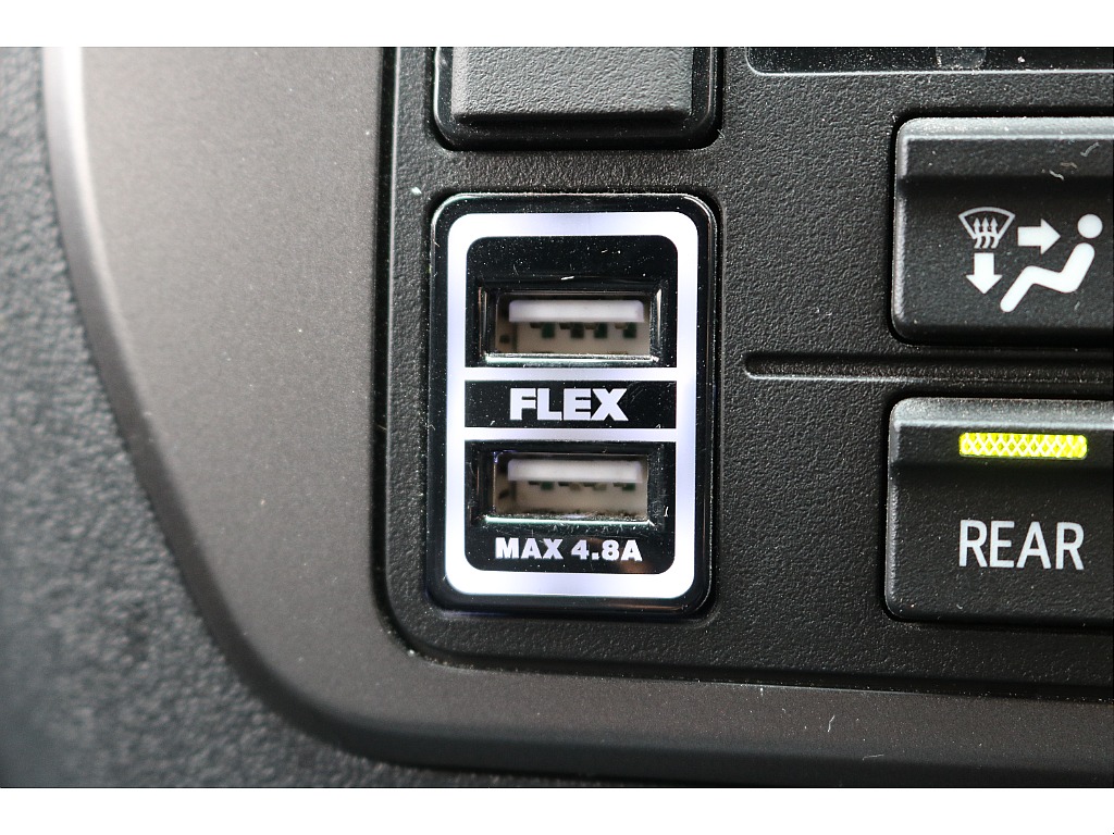 FLEX USBポート！