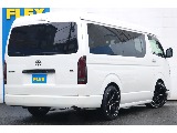 10人乗り！内外装豪華な1台！