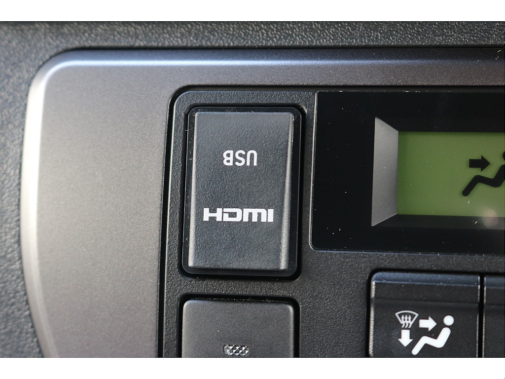 HDMI/USBポート！