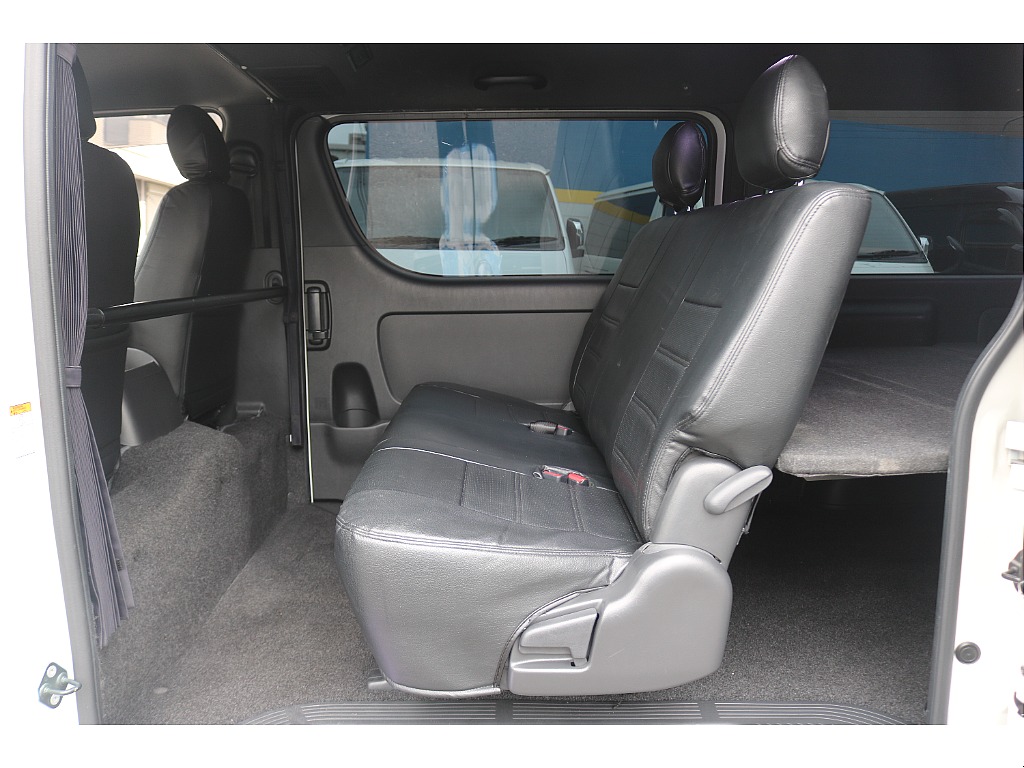 トヨタ&nbsp;ハイエースバン&nbsp;5D2.0スーパーGLダークプライムⅡロング&nbsp;下取り直販 ワンオーナー車&nbsp;東京都の詳細画像&nbsp;その8
