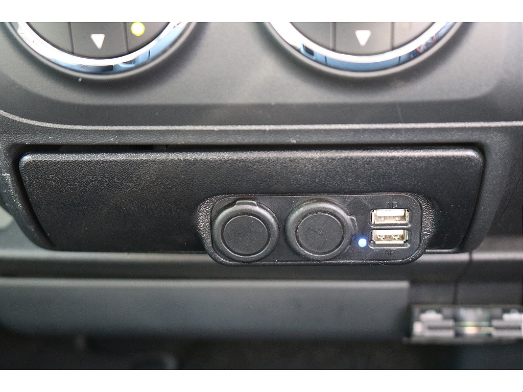 トヨタ&nbsp;ハイエースバン&nbsp;5ドアバン2.0スーパーGLロング&nbsp;買取直販ワンオーナー&nbsp;東京都の詳細画像&nbsp;その20
