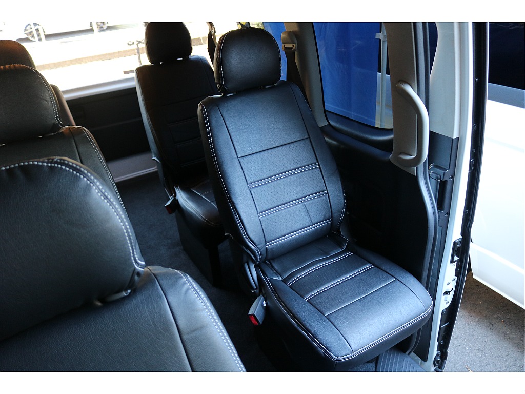 トヨタ&nbsp;ハイエース&nbsp;ワゴン2.7グランドキャビン 4WD&nbsp;ナビパッケージ&nbsp;東京都の詳細画像&nbsp;その9