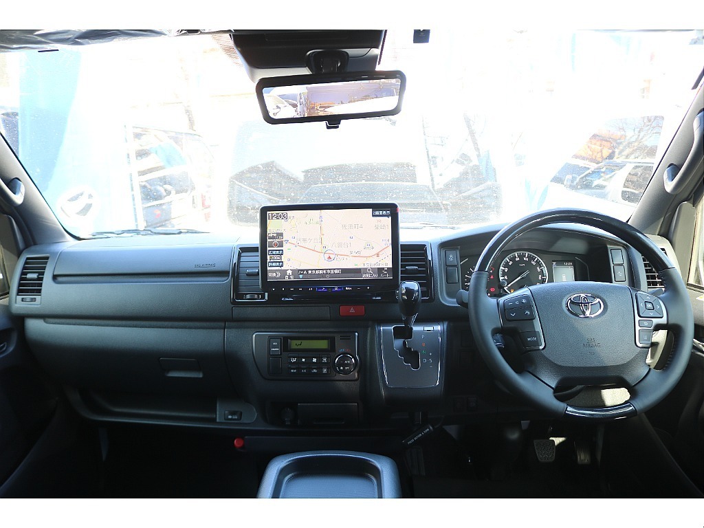 トヨタ&nbsp;ハイエースバン&nbsp;5D2.8DTスーパーGLダークプライムS L 4WD&nbsp;登録済み未使用車&nbsp;東京都の詳細画像&nbsp;その4