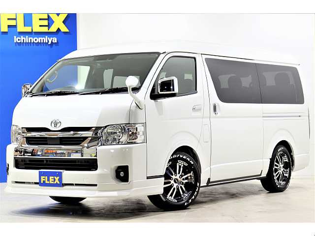 新車ハイエースワゴンGL　4WD　内装架装「Ver.5」＆BIG-X　11インチナビ+12.8インチフリップをインストールした車両が到着致しました！