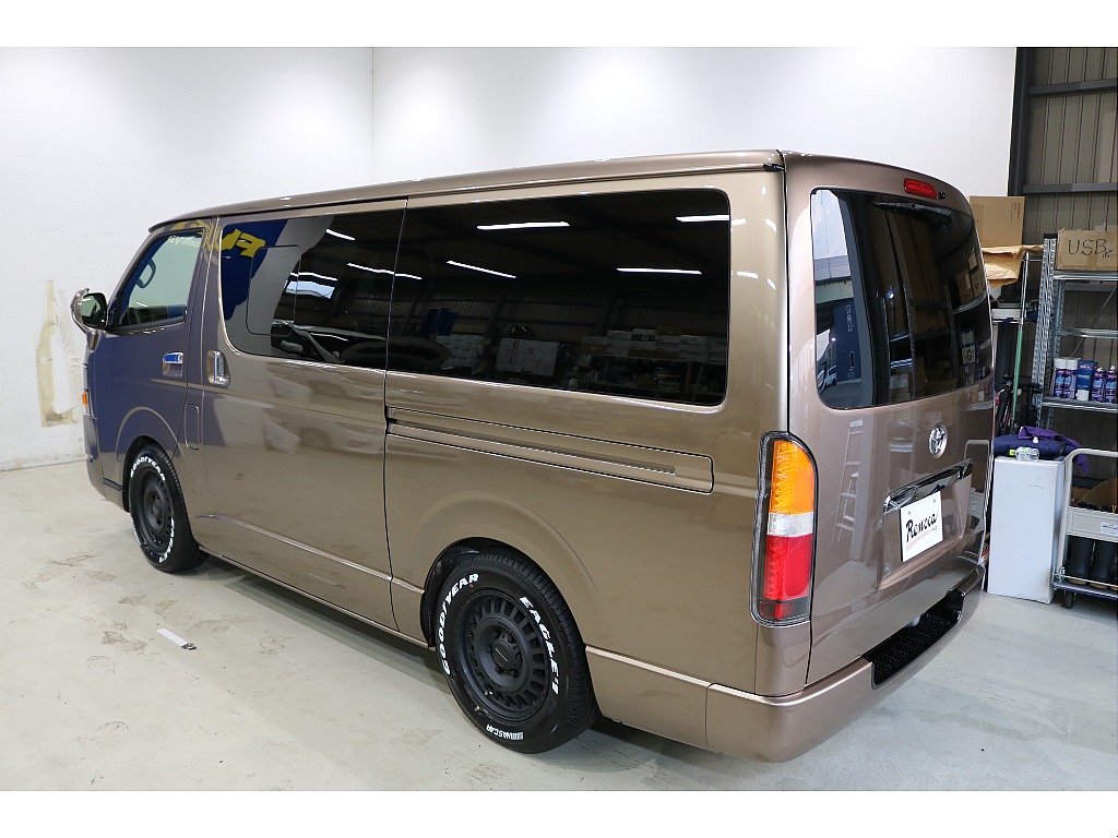 トヨタ ハイエースバン(24枚目)