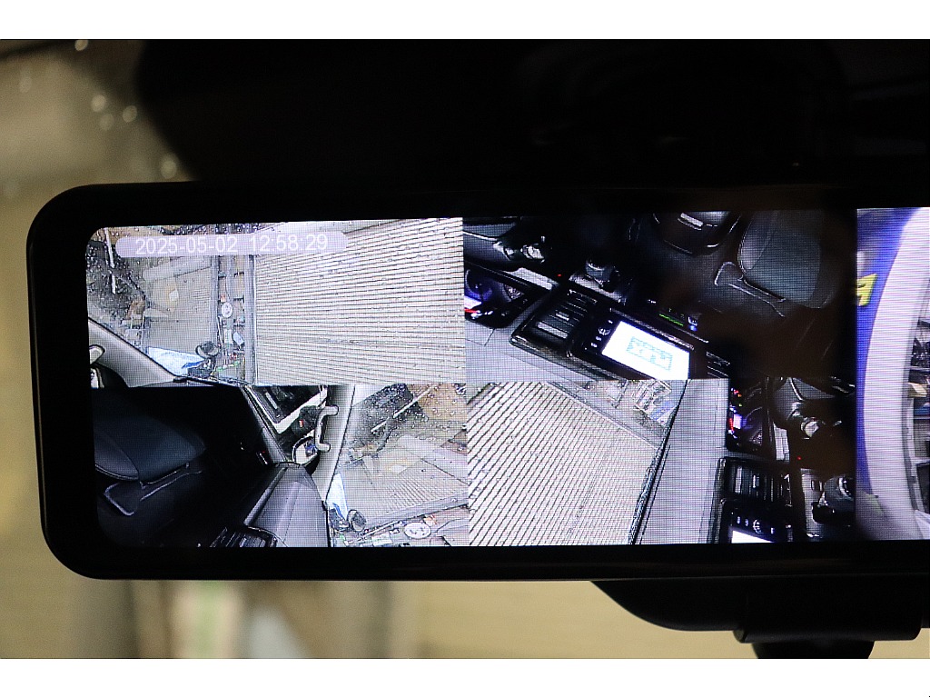 トヨタ ハイエースバン(34枚目)