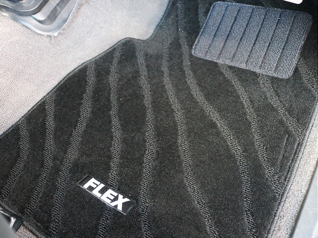 トヨタ ランドクルーザー60(33枚目)