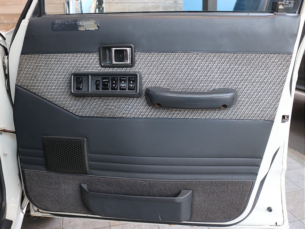 トヨタ ランドクルーザー60(36枚目)