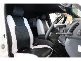 トヨタ ハイエースバン(14枚目)