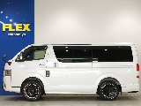 トヨタ ハイエースバン(9枚目)
