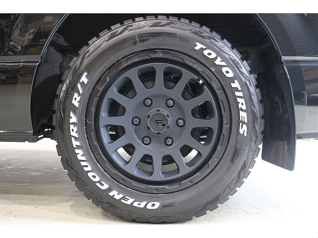 トヨタ ハイエースバン(20枚目)