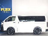 トヨタ ハイエースバン(9枚目)