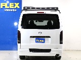 トヨタ ハイエースバン(9枚目)