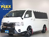 トヨタ ハイエース(1枚目)