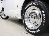 トヨタ ハイエースバン(4枚目)