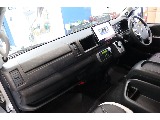 トヨタ ハイエース(15枚目)