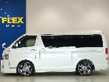 トヨタ ハイエースバン(9枚目)