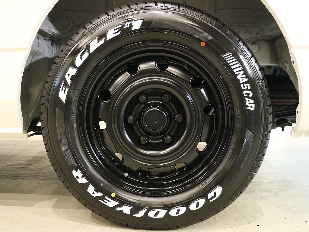 トヨタ ハイエースバン(20枚目)