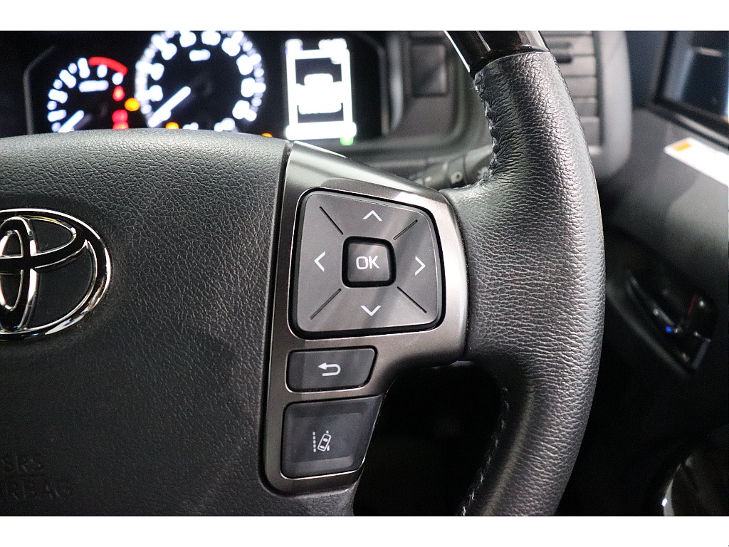 トヨタ ハイエースバン(39枚目)