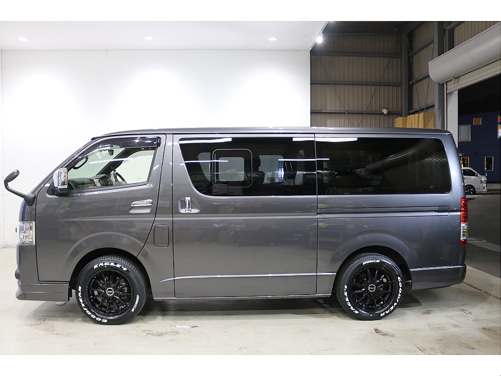 トヨタ ハイエースバン(24枚目)