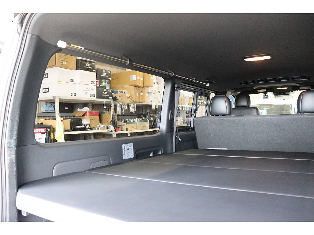 トヨタ ハイエースバン(33枚目)