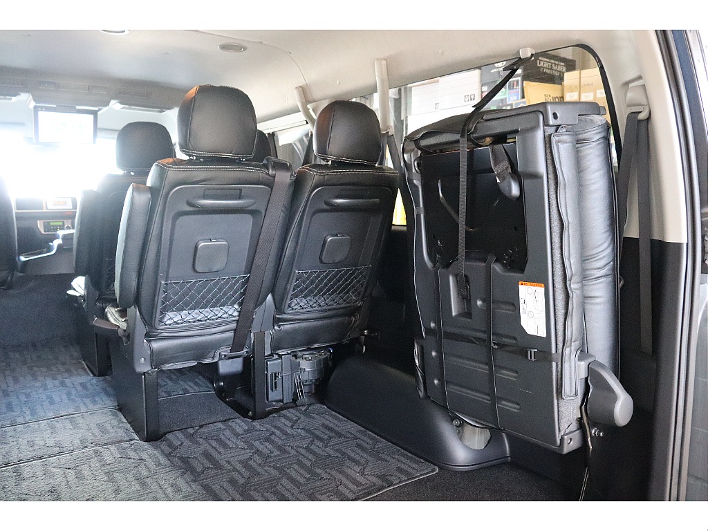 トヨタ ハイエース(39枚目)