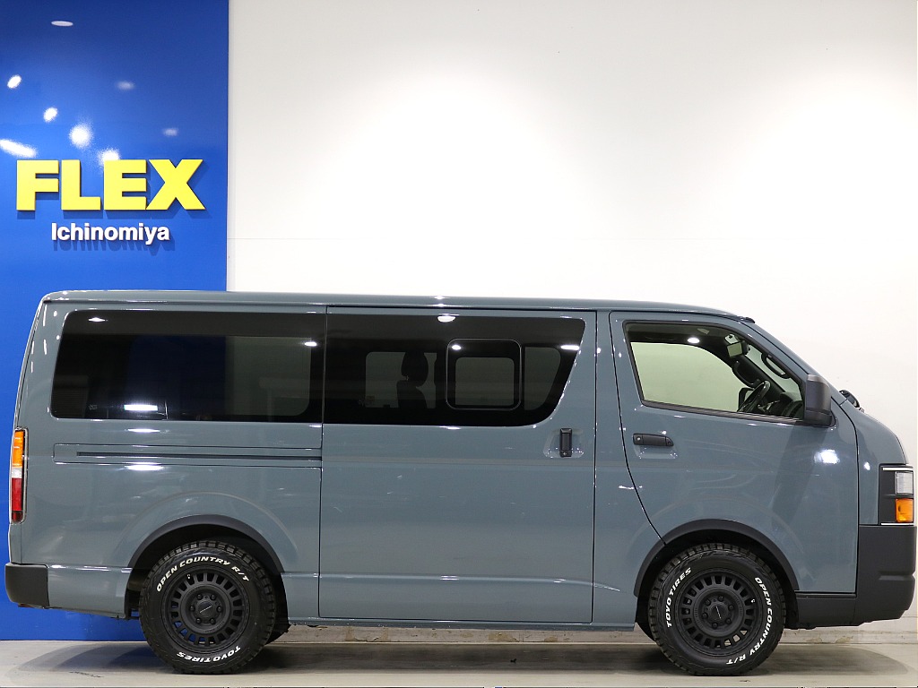 トヨタ ハイエースバン(8枚目)