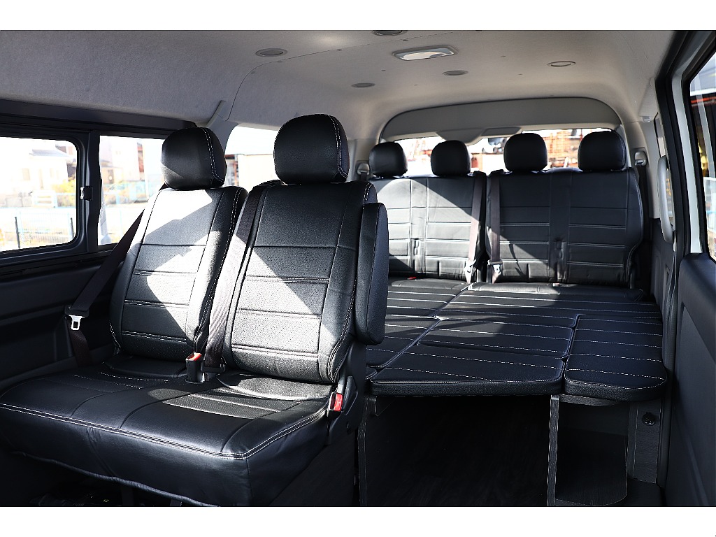 トヨタ ハイエース(7枚目)