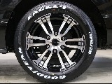 デルフ02 17インチホイール/グットイヤーナスカータイヤ