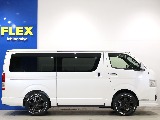 トヨタ ハイエースバン(8枚目)