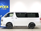 トヨタ ハイエースバン(9枚目)