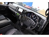 トヨタ ハイエースバン(13枚目)