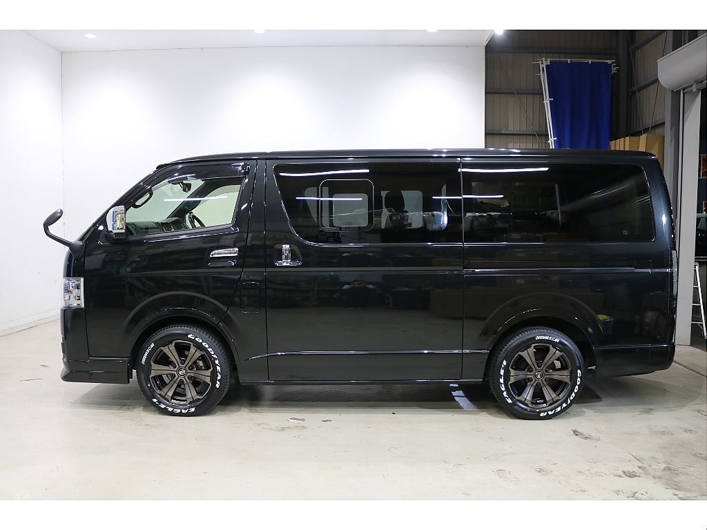 トヨタ ハイエースバン(24枚目)